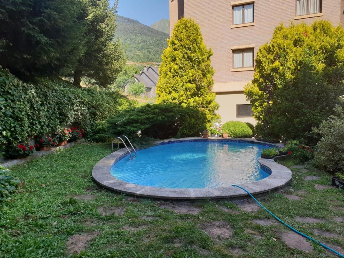 Apartamentos Sapporo III Vielha Esterno foto