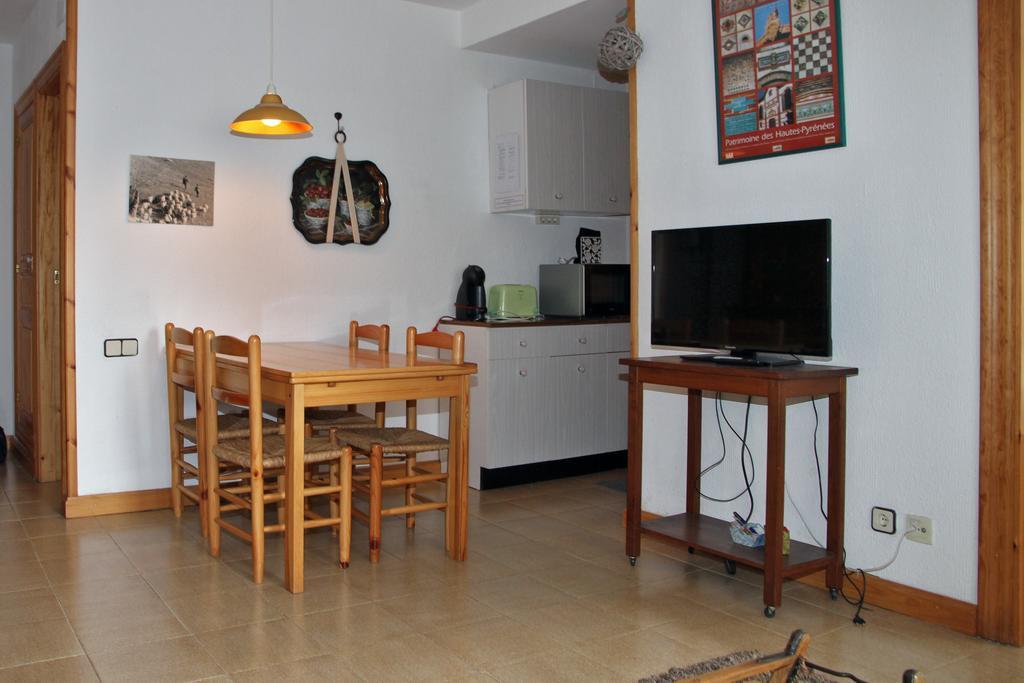 Apartamentos Sapporo III Vielha Esterno foto
