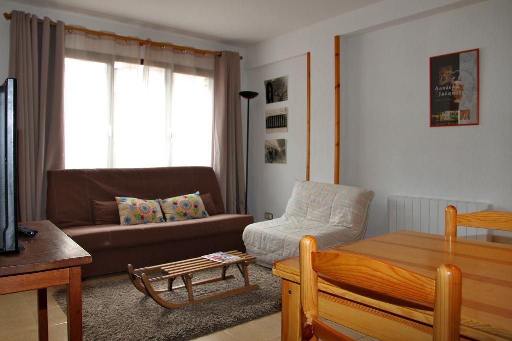 Apartamentos Sapporo III Vielha Esterno foto